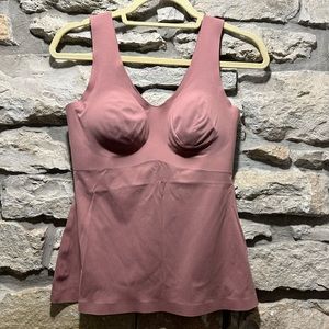 Knix LuxeLift Tank Size Medium Plus